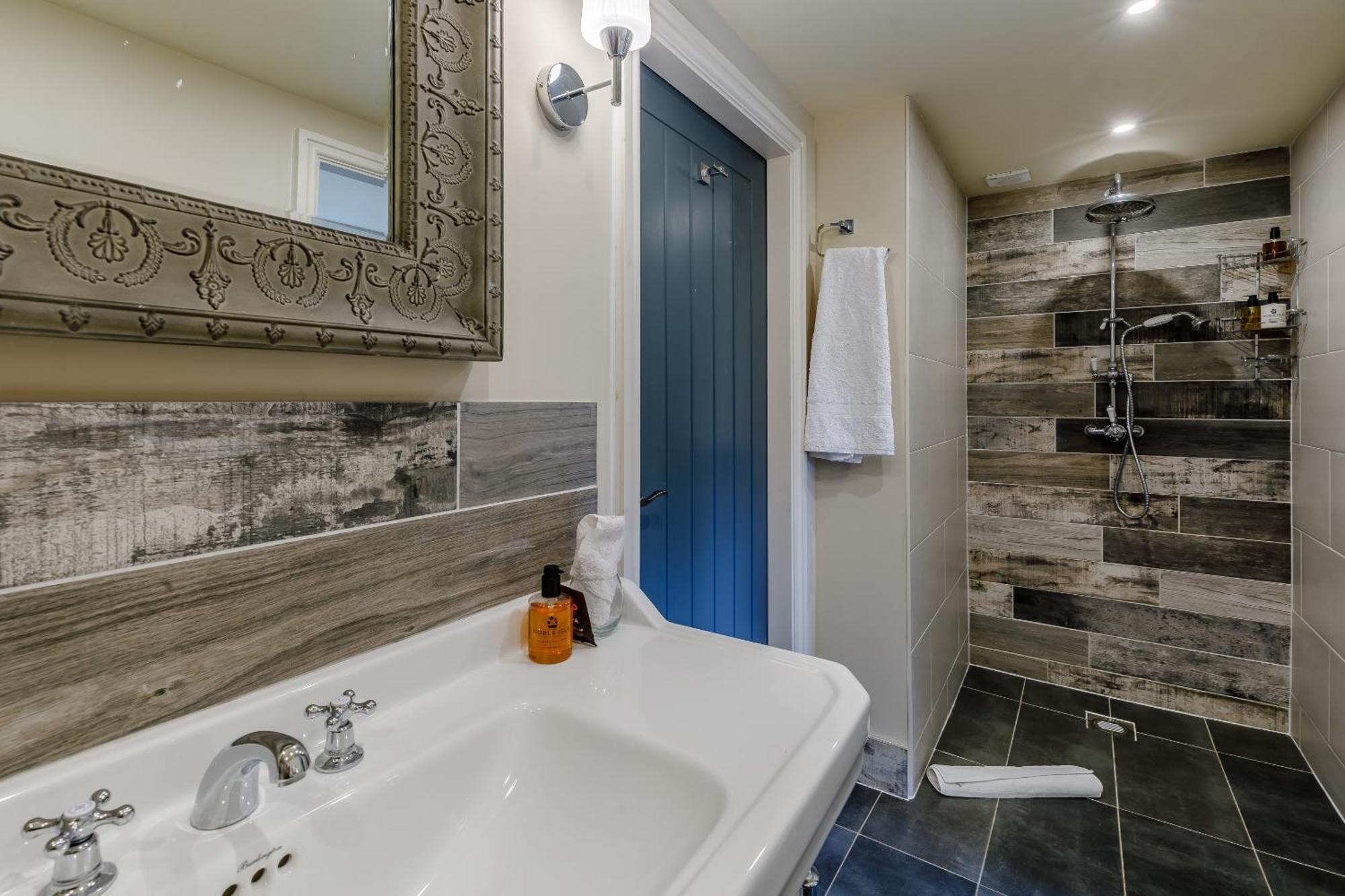 The Grousemoor - North Wales Luxury 7 Bedroom Holiday Rental Llandegla Esterno foto